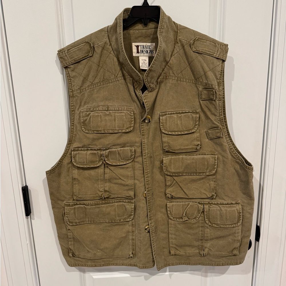Vintage trail designs hunting vest